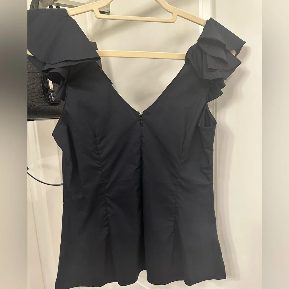AMANDA UPRICHARD Black Blouse with flutter sleeves - Picture 2 of 3